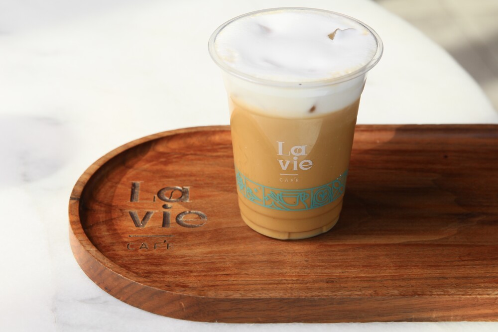 ايس كراميل ماكياتو - Iced Caramel Macchiato